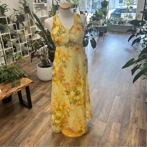 Vintage 1970's Yellow Floral Dress